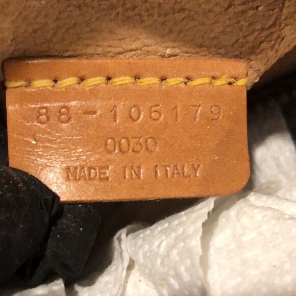 ETRO Milano Red Paisley Weekend Shoulder Bag - Picture 15 of 17